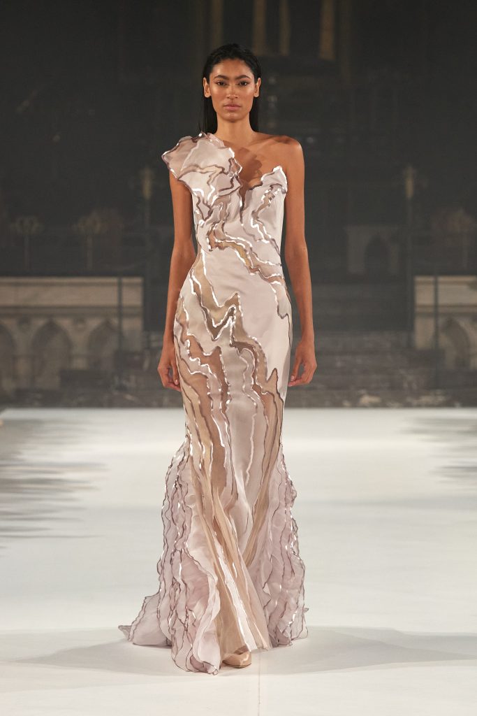 PARIS HAUTE COUTURE FASHION WEEK - DÉFILÉ FOVARI Couture Collection Spring-Summer 2023-zenitudeprofondelemag.com